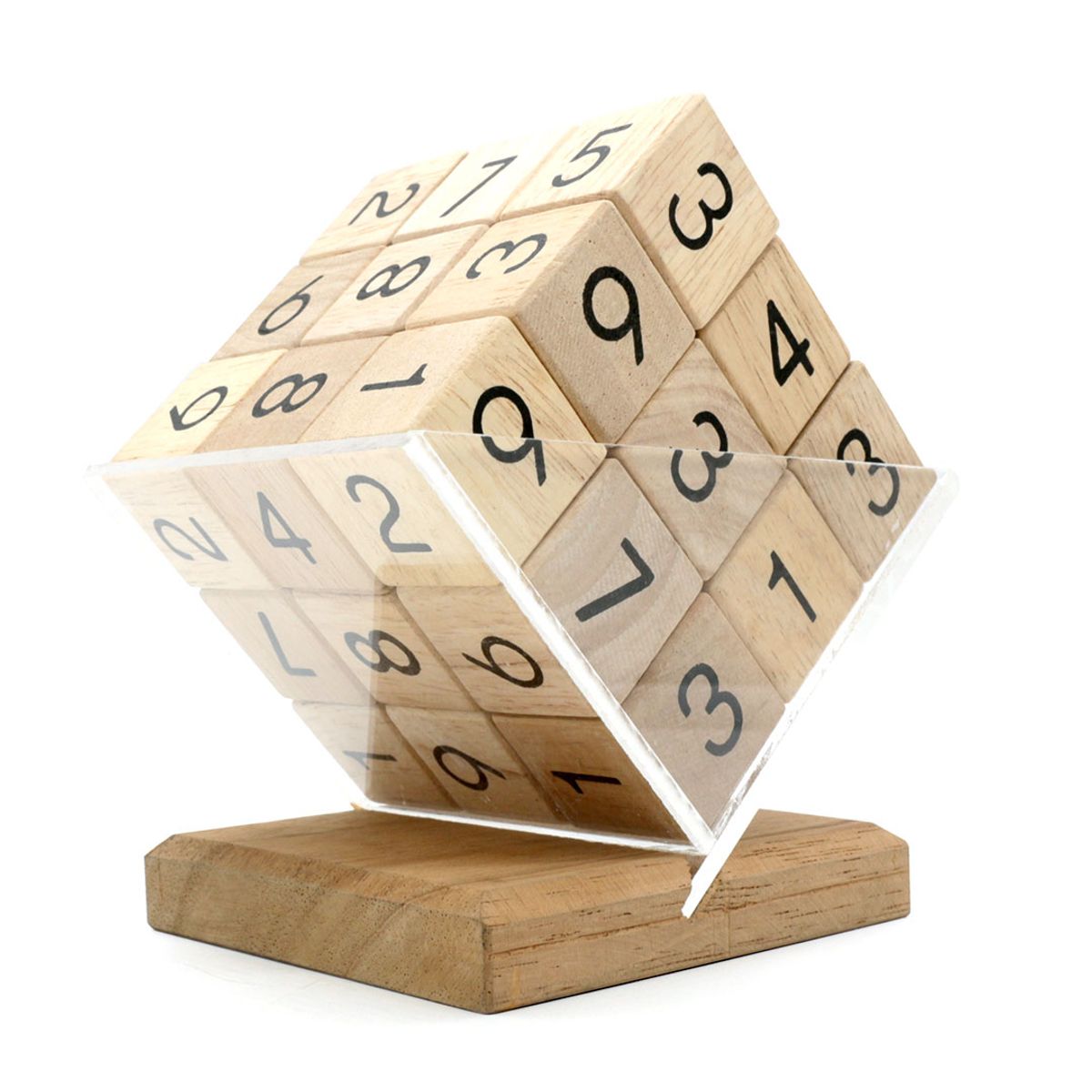 Sudoku kube i tre IQ-nøtt