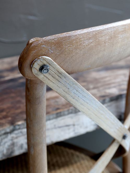 Hovedbilde Fransk spisestol med flettet sete fra Chic Antique 