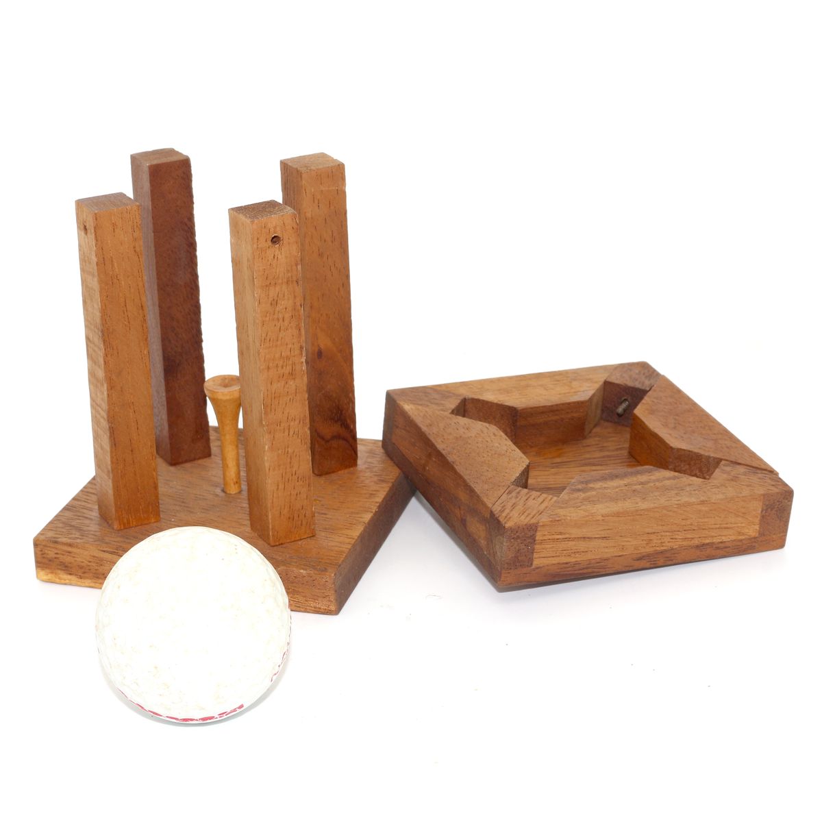 Få løs golfball puzzle IQ-nøtt