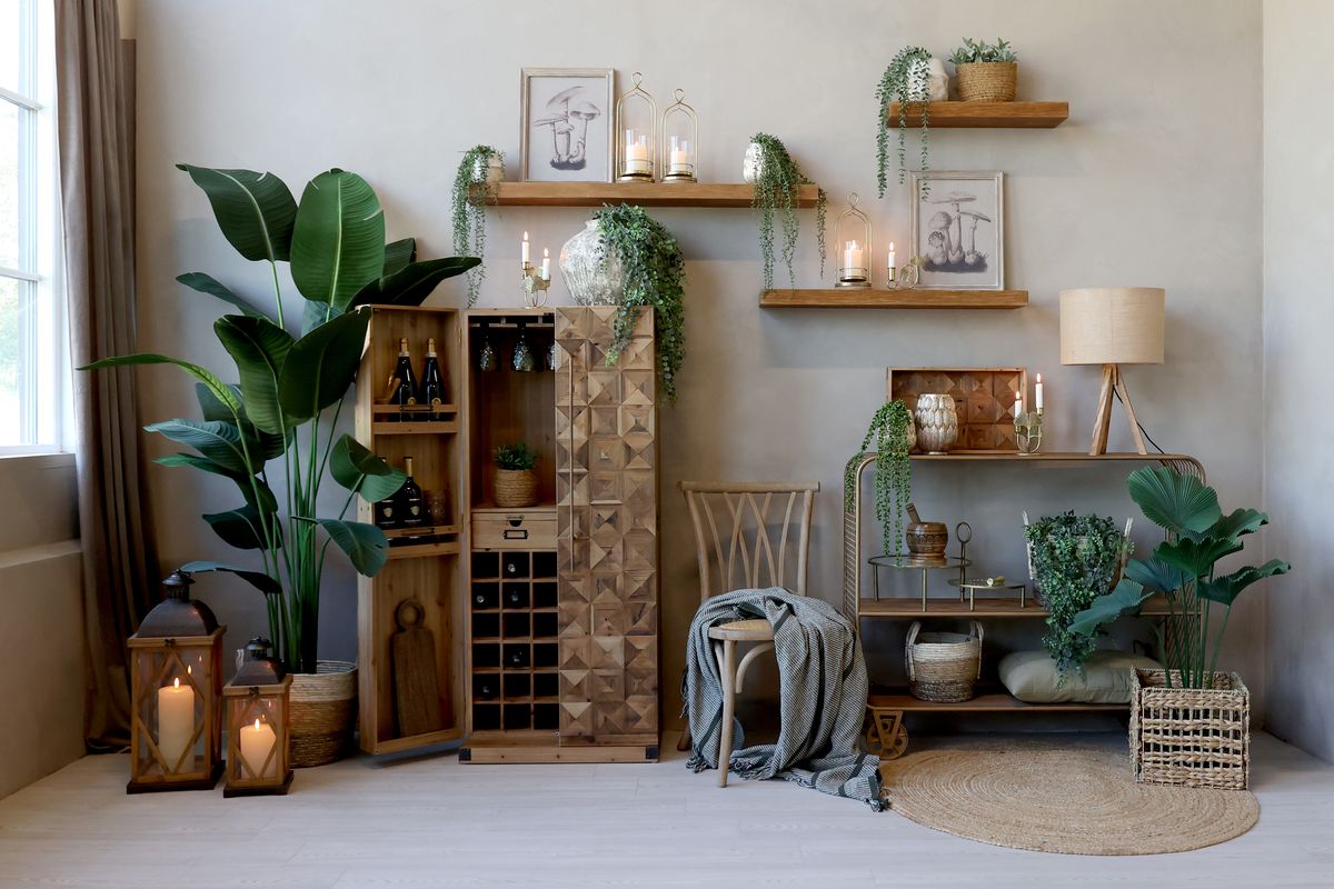 Hylle / vogn på hjul med trehyller fra Chic Antique