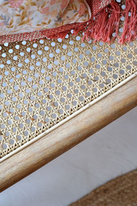 Hovedbilde Loungestol med flettet sete og rygg fra Chic Antique