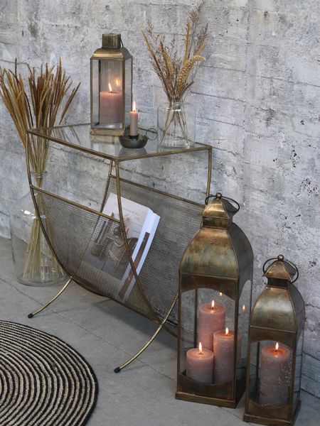 Hovedbilde Bord med magasin holder med glassplate fra Chic Antique