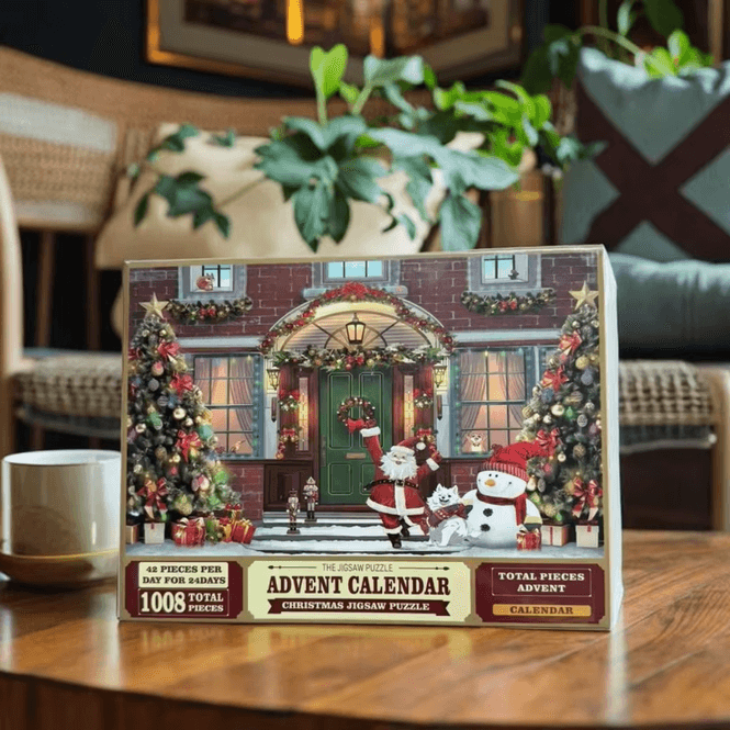 Hovedbilde Puslespill Julekalender Julehus med 24 puslespill - 1008 biter - 50 x 70 cm