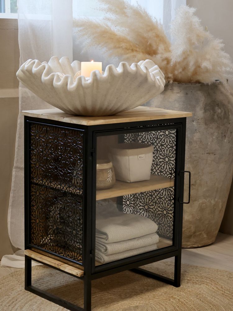 Vence sidebord fra Chic Antique
